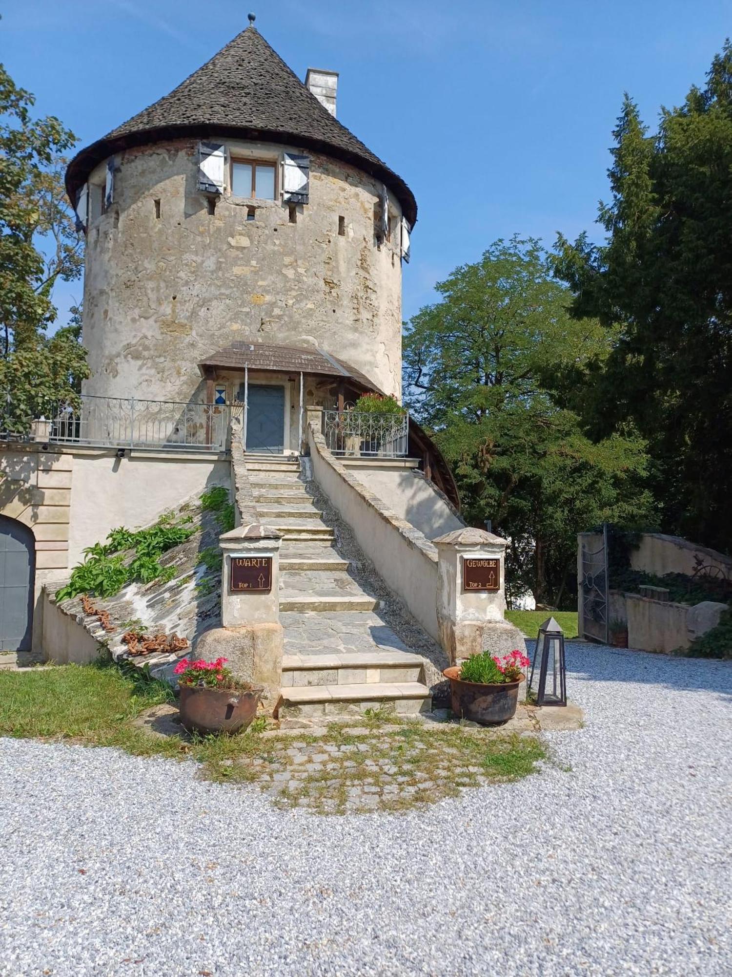 Der Turm Leiben Apartments Extérieur photo